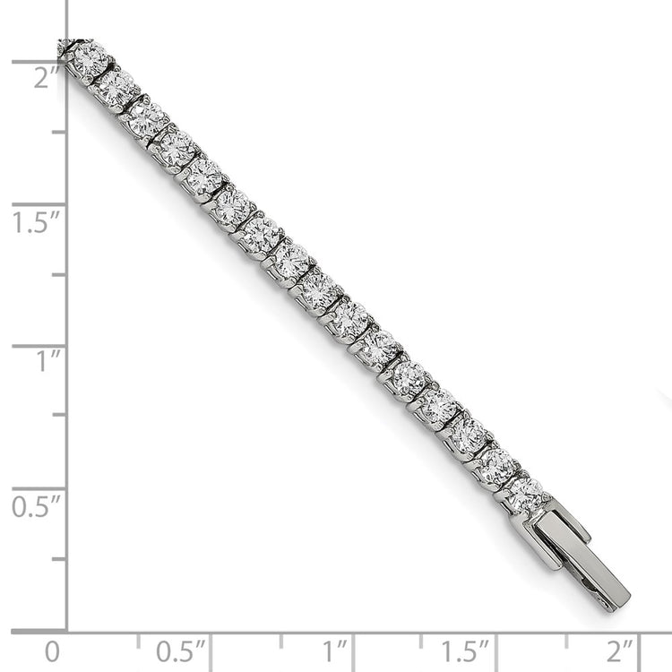 Tennis bracelet close-up stones