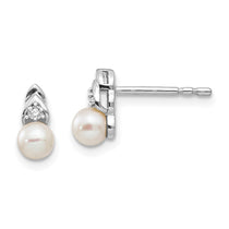 14k White Gold 4.5mm June/Freshwater Cultured Pearl and Diamond Post Earrings